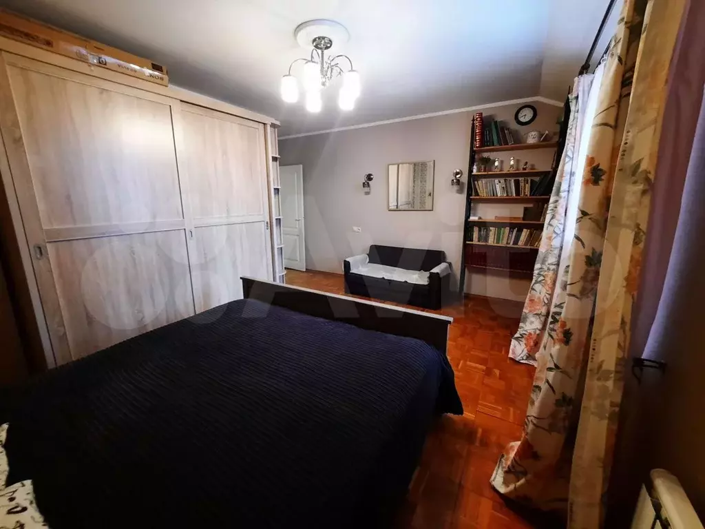 2-к. квартира, 71 м, 3/3 эт. - Фото 1