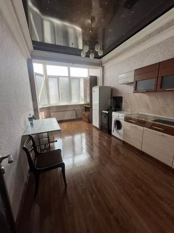 1-к. квартира, 45 м, 6/10 эт. - Фото 0