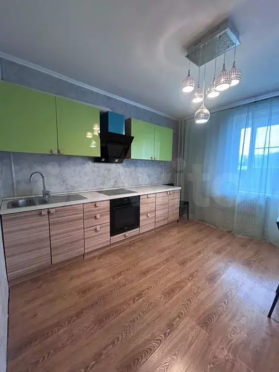 2-к. квартира, 85 м, 2/12 эт. - Фото 0