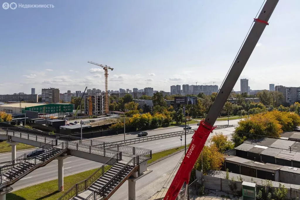 1-комнатная квартира: Екатеринбург, Черкасская улица, 5к2 (40.84 м) - Фото 1