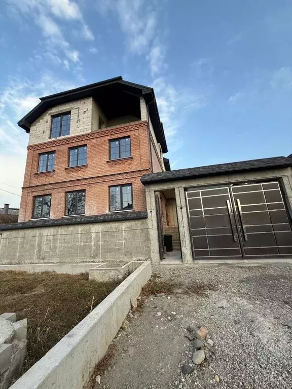 Дом в Ставропольский край, Пятигорск ул. Матвеева (500 м) - Фото 1