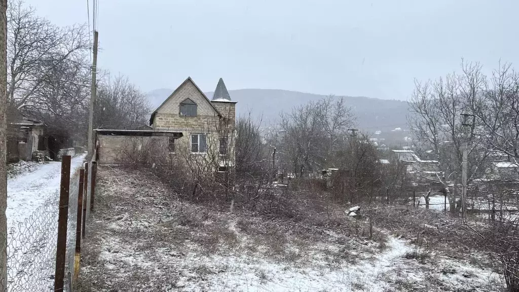 Дом в Крым, Симферопольский район, Добровское с/пос, с. Мраморное  ... - Фото 1