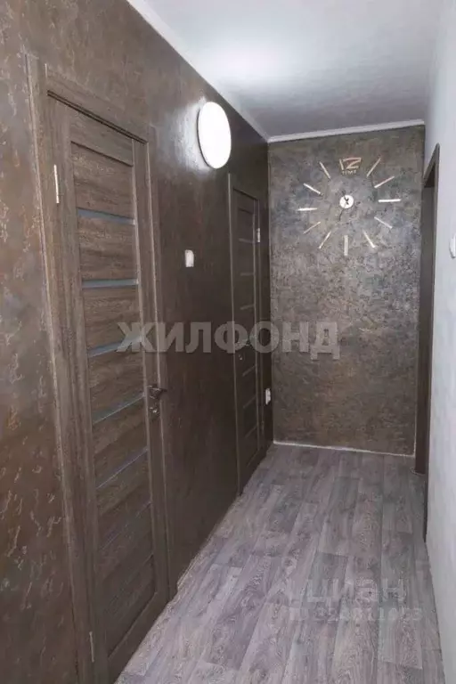 2-к кв. Алтайский край, Барнаул Колесная ул., 12 (42.7 м) - Фото 2