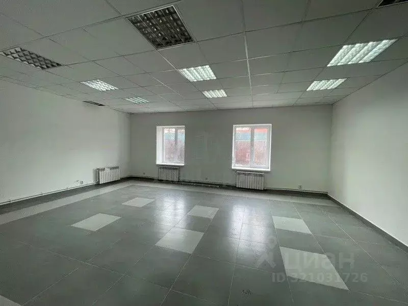 Торговая площадь в Тульская область, Тула Октябрьская ул., 42 (65 м) - Фото 1