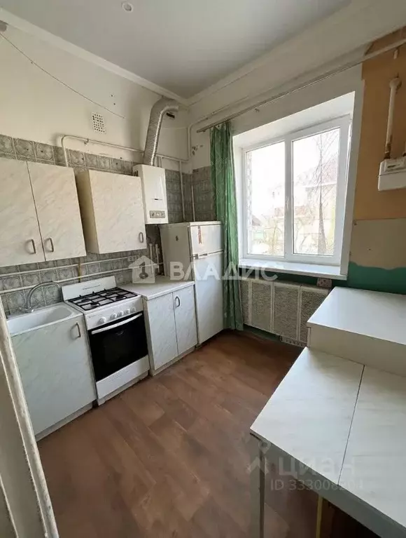 2-к кв. Калужская область, Сухиничи ул. Победы, 14 (41.2 м) - Фото 1