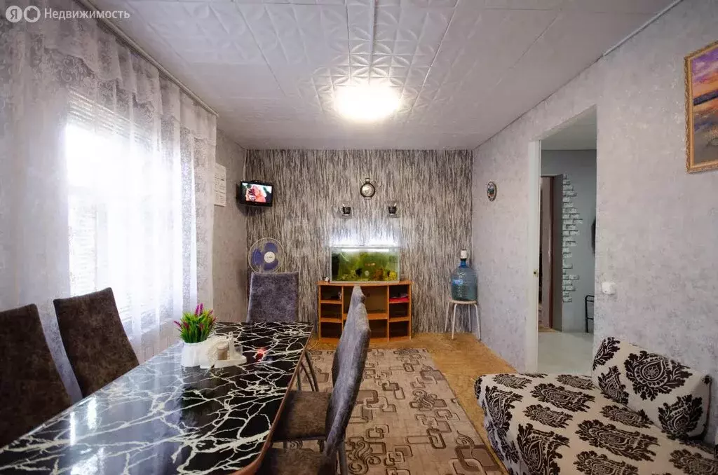 Дом в Ялуторовск, улица Кирова, 5 (69 м) - Фото 1