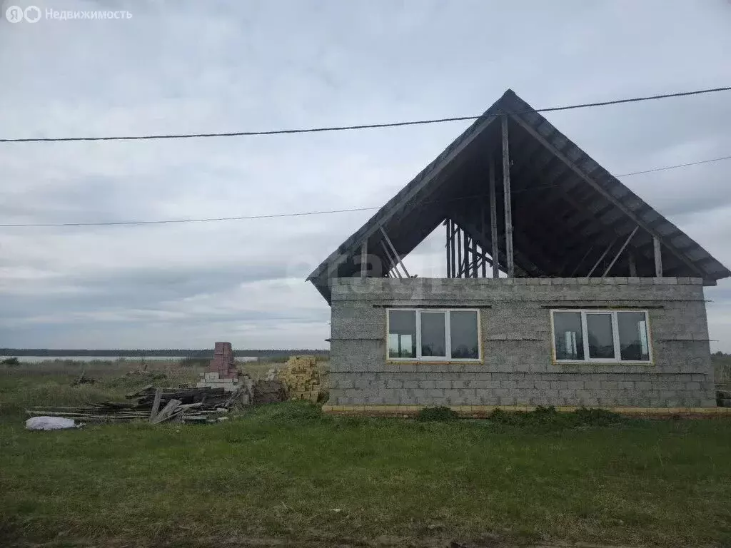 Дом в Нижнетавдинский район, село Средние Тарманы (88 м) - Фото 0