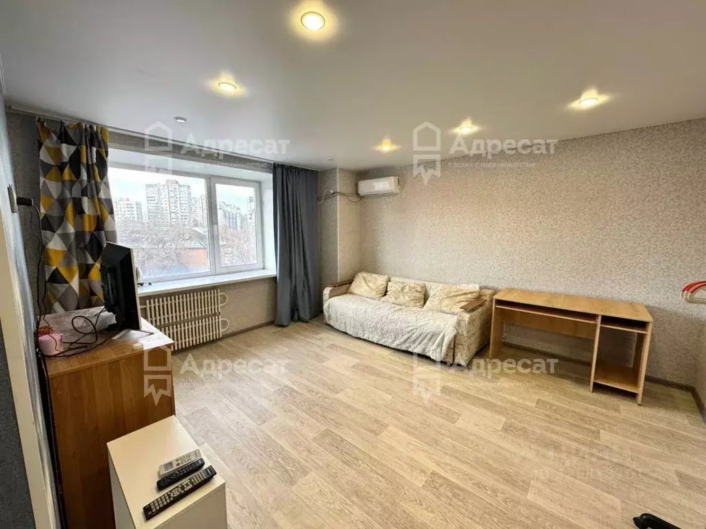 1-к кв. Волгоградская область, Волгоград ул. Пархоменко, 43 (35.0 м) - Фото 1