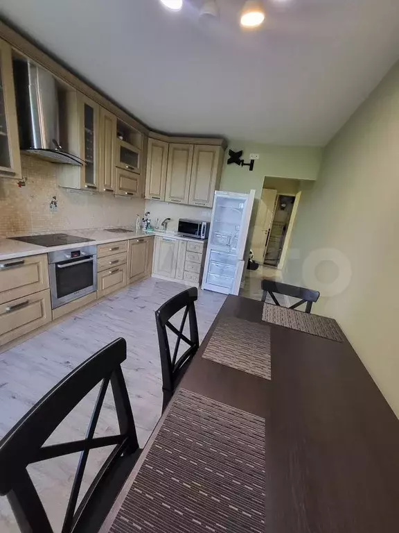 3-к. квартира, 80 м, 5/18 эт. - Фото 1