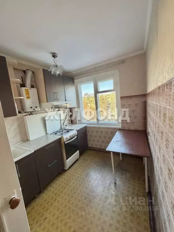 2-к кв. Белгородская область, Белгород Октябрьская ул., 84 (43.0 м) - Фото 1