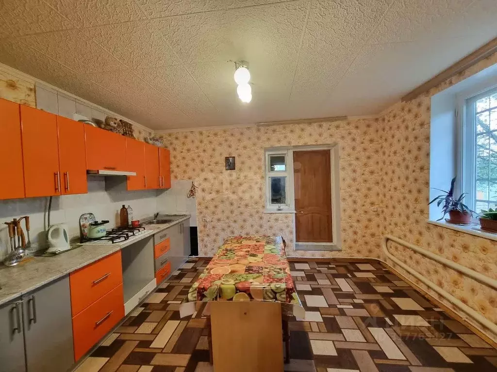 Дом в Саратовская область, Саратов Политехническая ул., 44А (90 м) - Фото 1