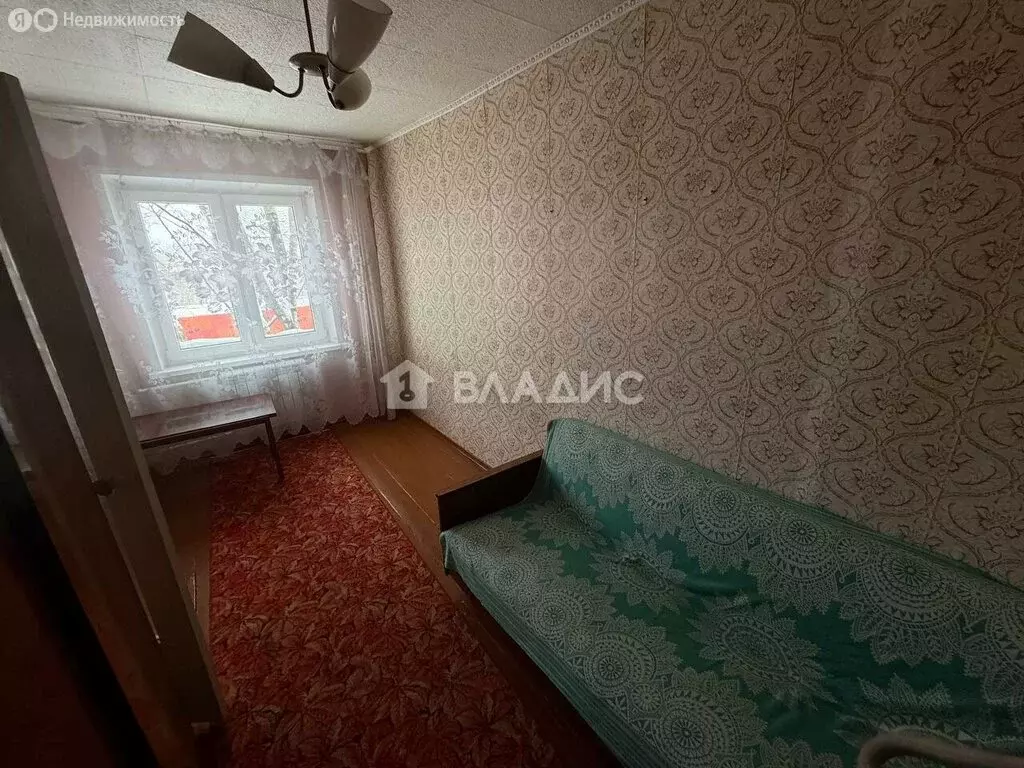 3-комнатная квартира: Гусь-Хрустальный, улица Старых Большевиков, 17А ... - Фото 2