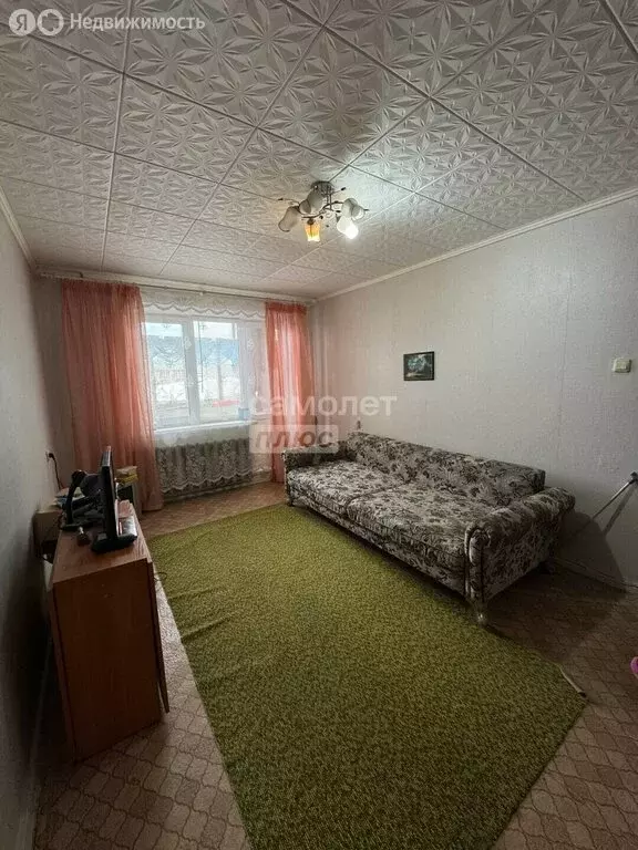 1-комнатная квартира: Октябрьский, 34-й микрорайон, 22 (35.1 м) - Фото 1