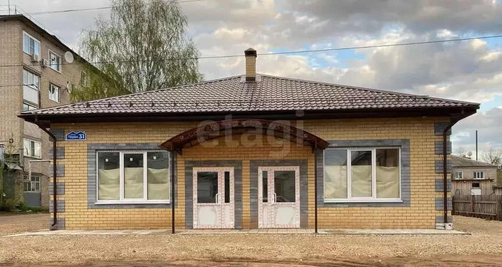 Торговая площадь в Кировская область, Яранск ул. Труда, 31 (214 м) - Фото 0