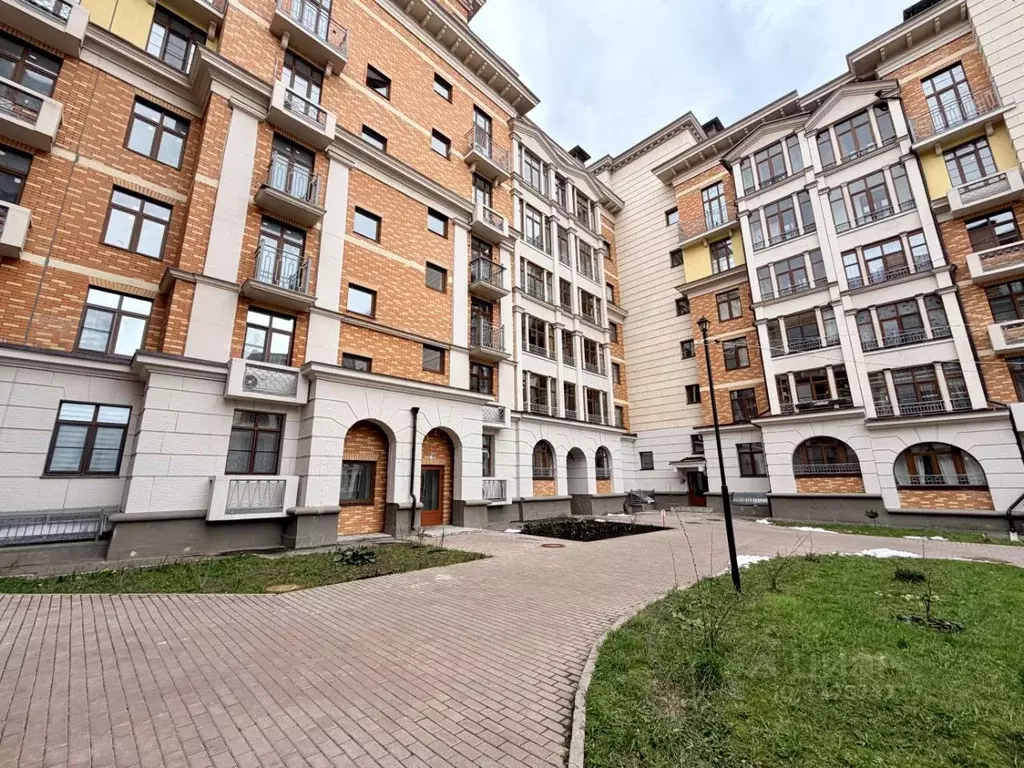 4-к кв. Московская область, Одинцовский городской округ, с. Лайково, ... - Фото 1