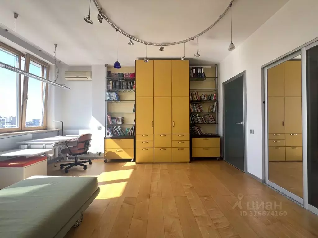 3-к кв. Москва ул. Новаторов, 34К7 (130.0 м) - Фото 1