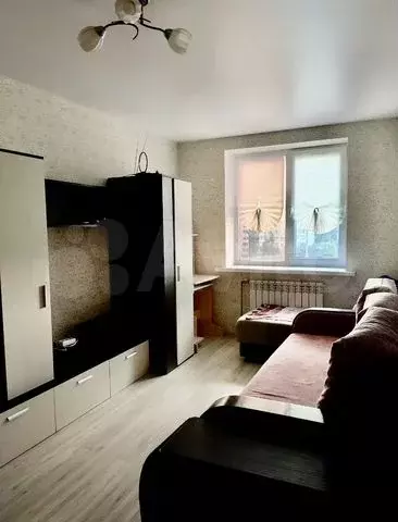 1-к. квартира, 38 м, 9/10 эт. - Фото 0