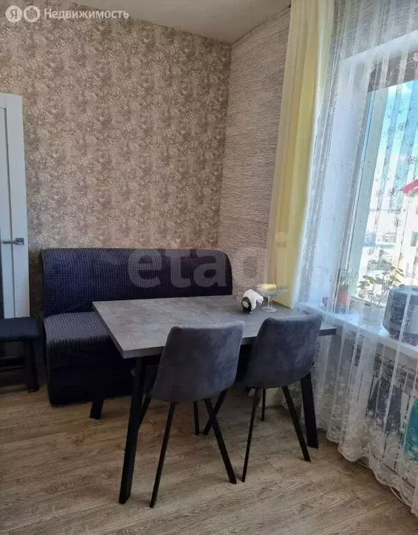 2-комнатная квартира: село Боринское, улица Дзержинского, 66А (49.1 м) - Фото 1