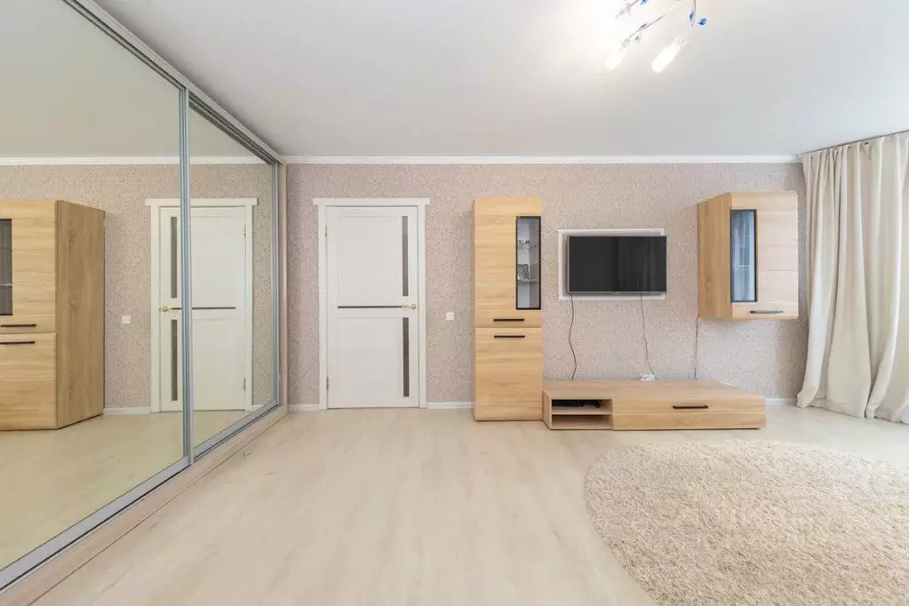 1-к кв. Брянская область, Брянск ул. Комарова, 53 (45.0 м) - Фото 1