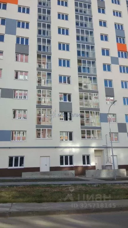 1-к кв. Нижегородская область, Нижний Новгород Деловая ул., 1 (42.0 м) - Фото 1