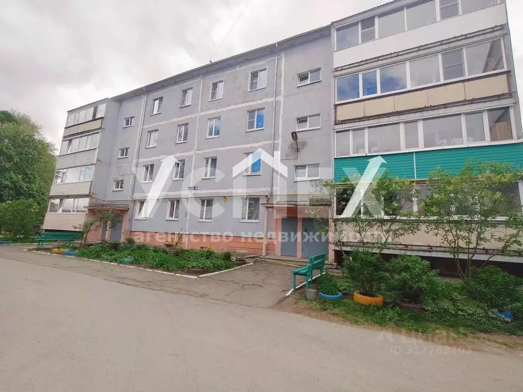 3-к кв. Владимирская область, Кольчугино Инициативная ул., 17 (62.6 м) - Фото 0