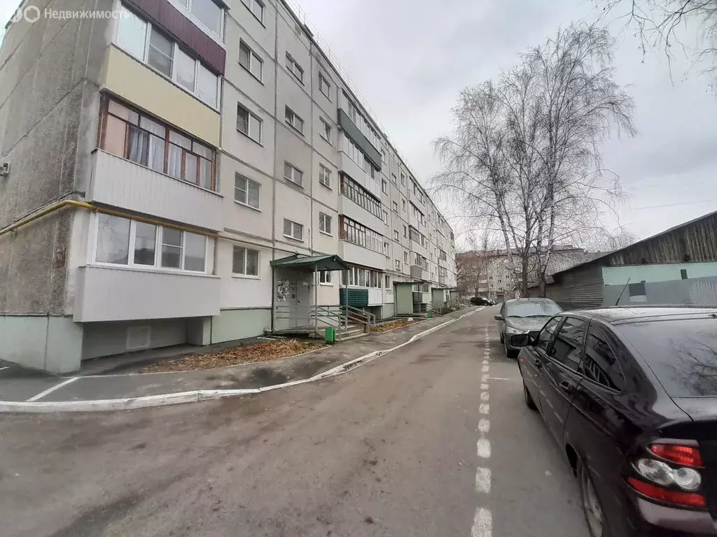 3-комнатная квартира: Курган, Станционная улица, 32 (63 м) - Фото 2