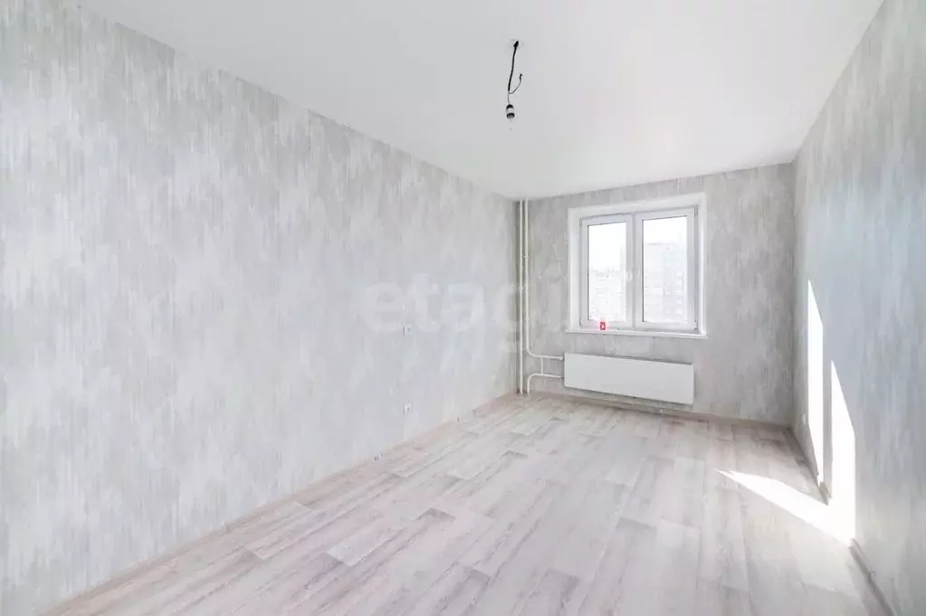 1-к кв. Курганская область, Курган Заозерный жилрайон, 8-й мкр, 5 ... - Фото 0