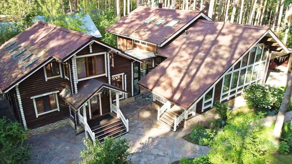 Дом в Татарстан, Лаишевский район, Матюшинское с/пос, Пенсионеров ... - Фото 0