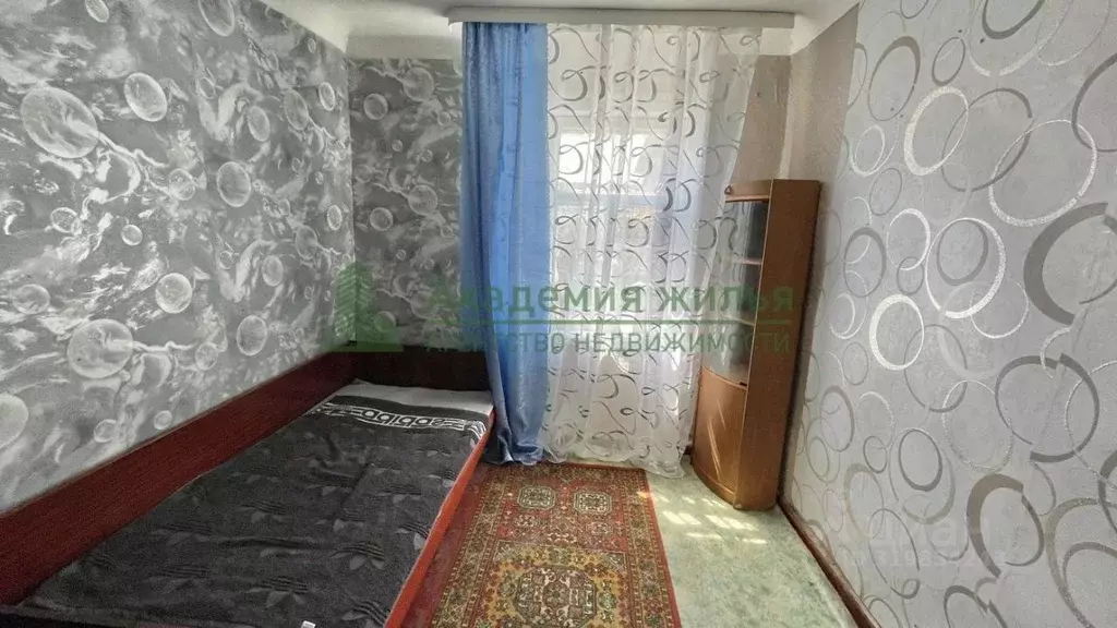 1-к кв. Саратовская область, Аткарск ул. Республиканская, 25 (13.6 м) - Фото 0