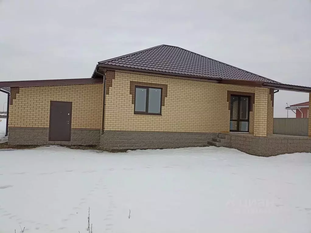 Дом в Белгородская область, Белгород ул. Курбатова, 10 (120 м) - Фото 1