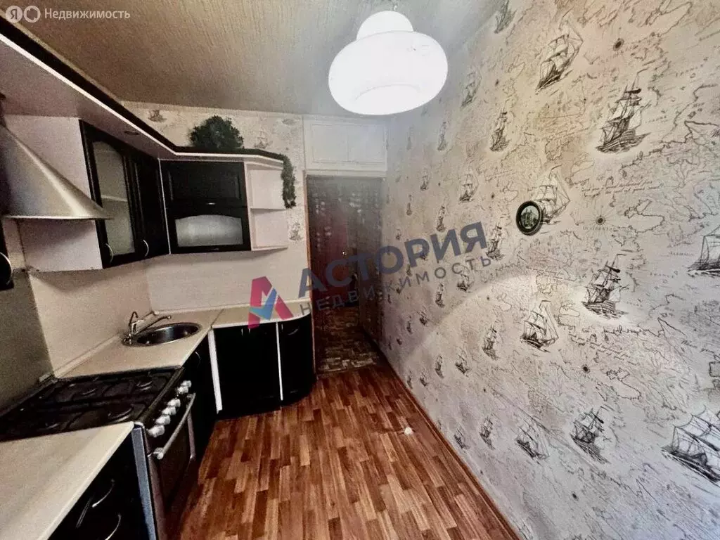 3-комнатная квартира: Тула, улица Луначарского, 57 (67.3 м) - Фото 1