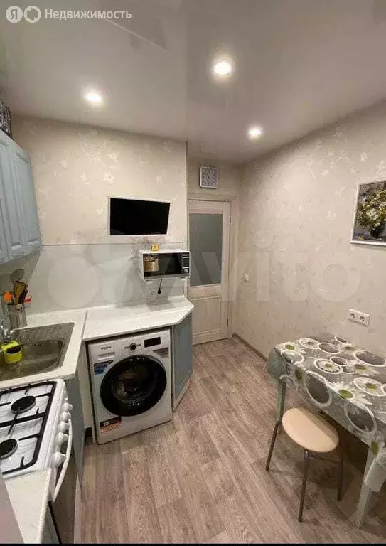 1-комнатная квартира: Верхняя Пышма, Успенский проспект, 97А (30 м) - Фото 0