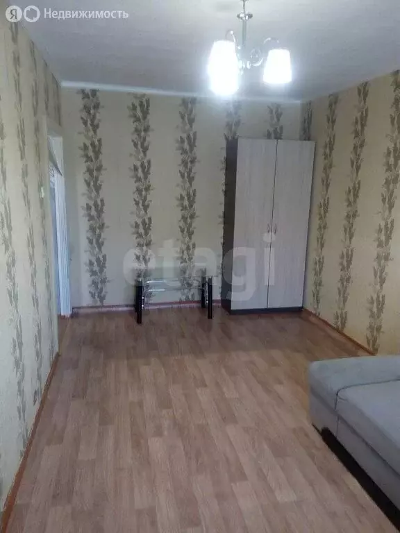 1-комнатная квартира: Горно-Алтайск, улица Павла Кучияк, 11 (30.5 м) - Фото 0