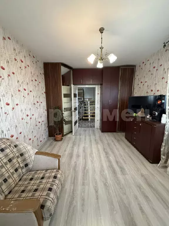 Продается 2-комнатная квартира - Фото 1