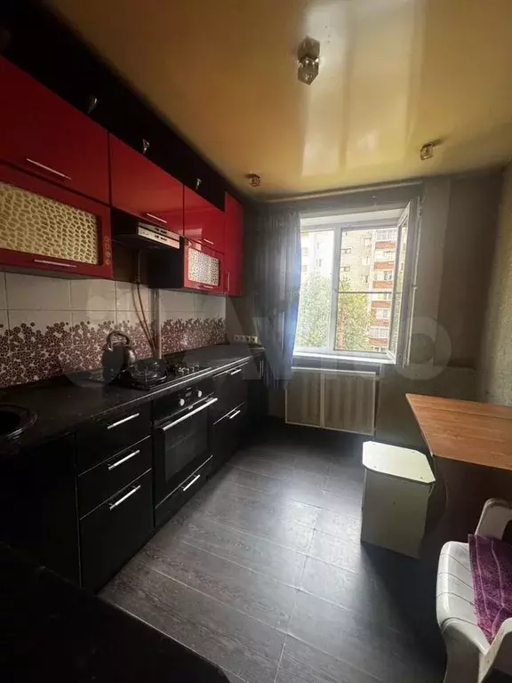 2-к. квартира, 50 м, 3/9 эт. - Фото 0