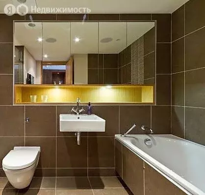 3-комнатная квартира: Краснодар, Адмиралтейский бульвар, 3к1 (67 м) - Фото 0