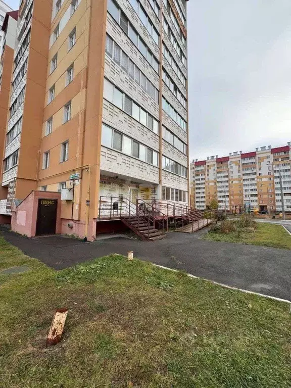 Торговая площадь в Удмуртия, Ижевск ул. Е.М. Кунгурцева, 29 (30 м) - Фото 0