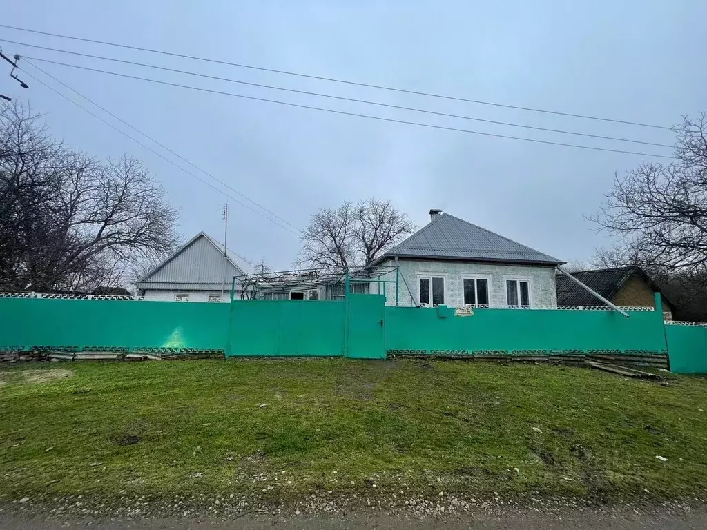 Дом в Краснодарский край, Мостовский район, Краснокутское с/пос, пос. ... - Фото 1