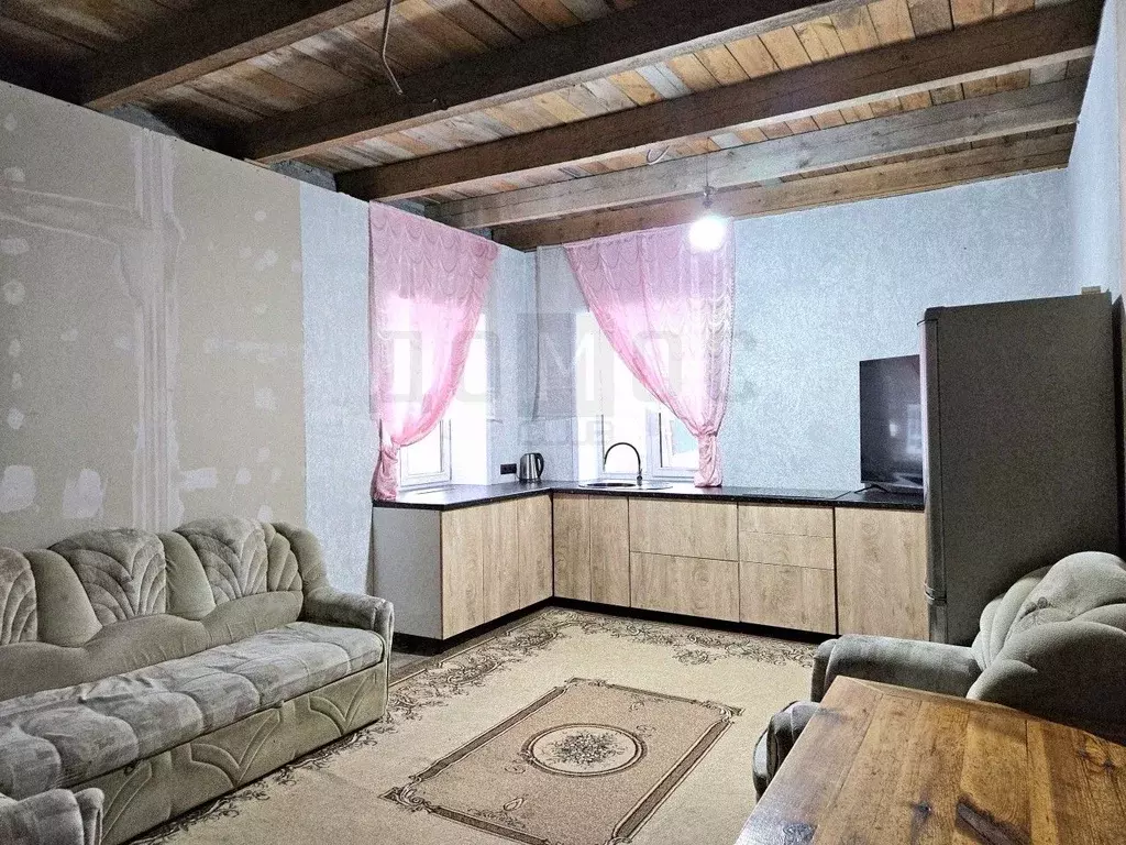 Коттедж в Свердловская область, Асбест ул. Декабристов, 9 (226 м) - Фото 1