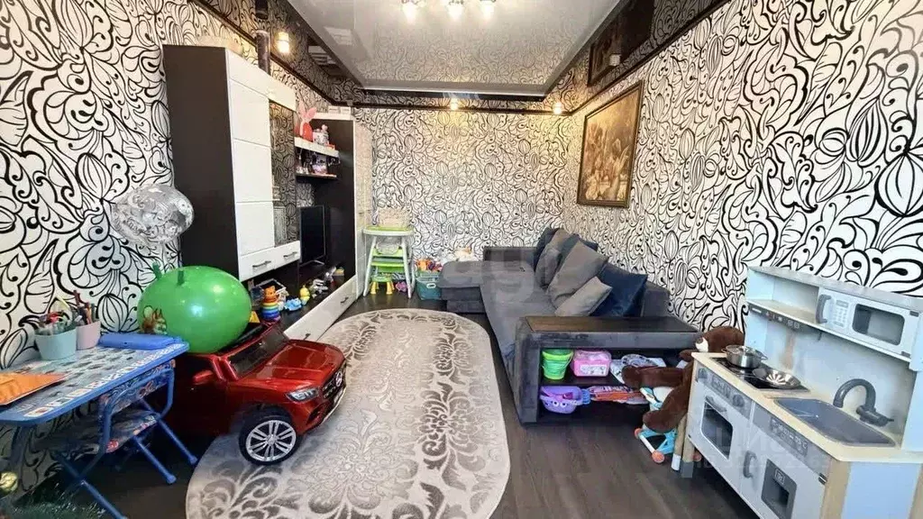 3-к кв. Кемеровская область, Киселевск ул. 50 лет города, 34 (50.0 м) - Фото 1