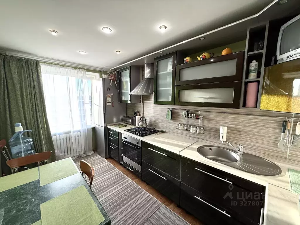 3-к кв. Ростовская область, Таганрог ул. Сергея Лазо (58.0 м) - Фото 1