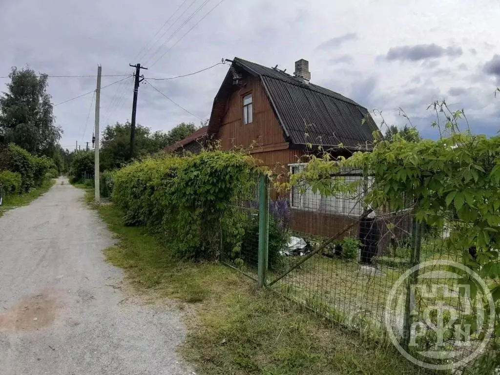 Дом в Ленинградская область, Приозерский район, Ларионовское с/пос, ... - Фото 1