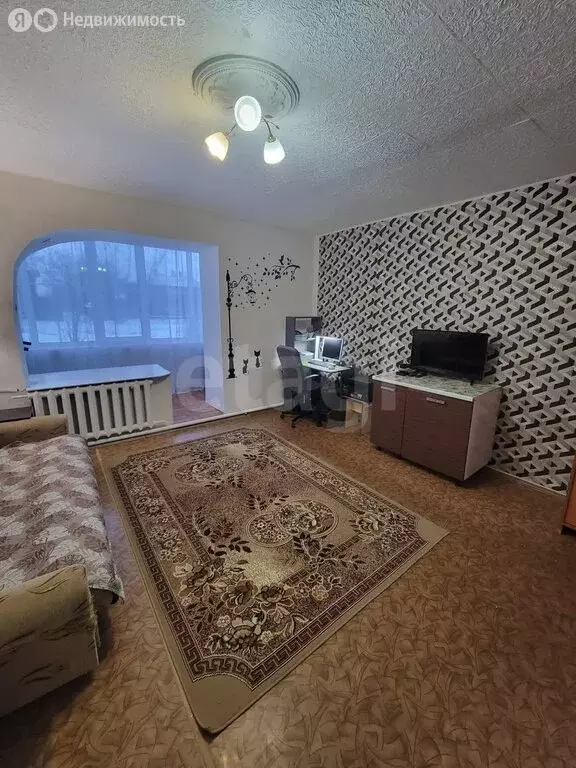 3-комнатная квартира: Ялуторовск, улица Свободы, 18 (66.4 м) - Фото 2