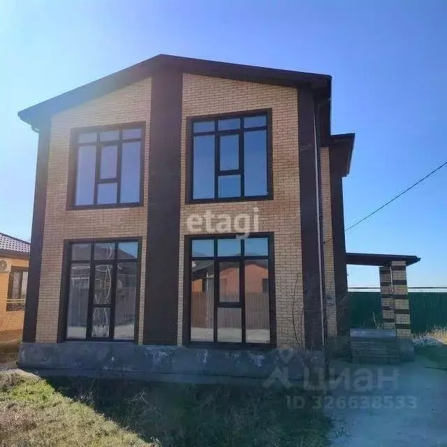 Дом в Ростовская область, Батайск ул. Виктора Горбатко (143 м) - Фото 1