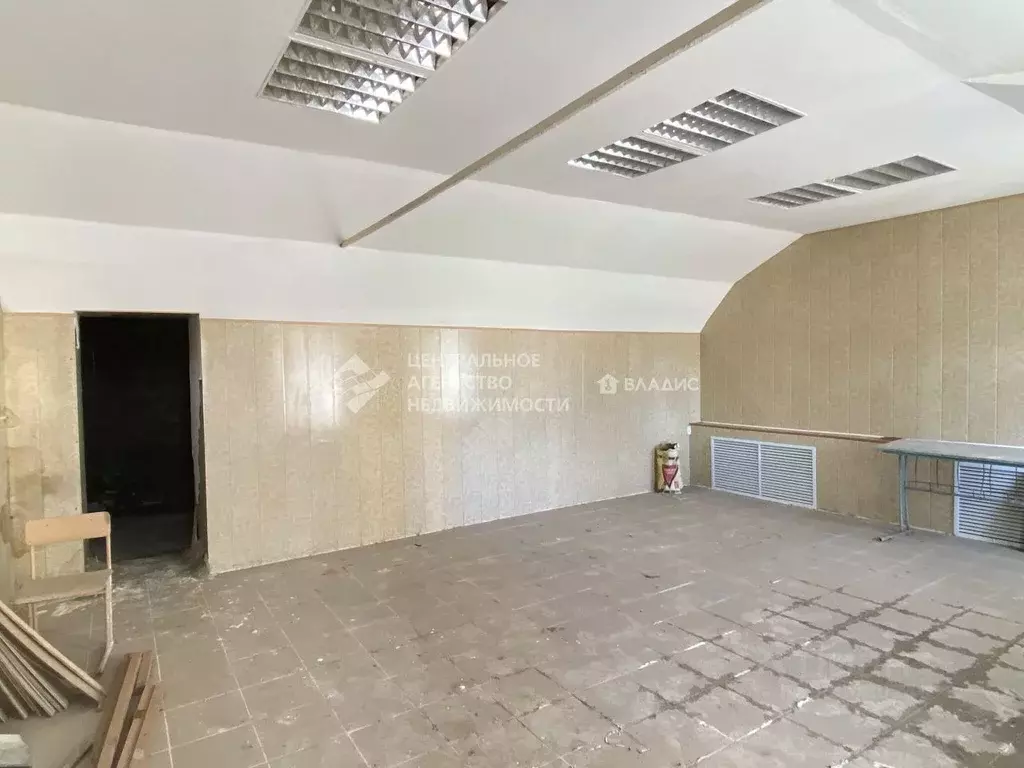Дом в Рязанская область, Скопин Красная пл., 10А (302 м) - Фото 1