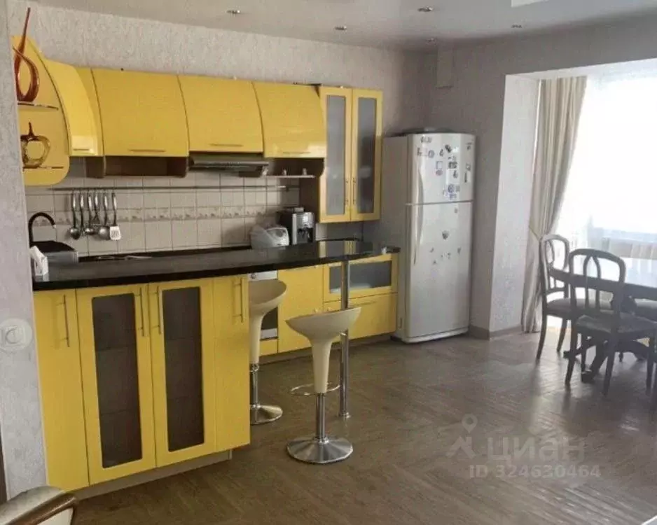 4-к кв. Иркутская область, Иркутск ул. Трилиссера, 89 (125.2 м) - Фото 0