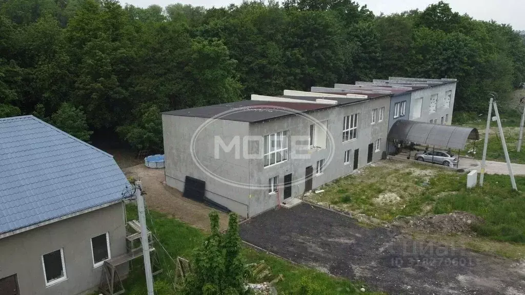 Таунхаус в Калининградская область, Гурьевск пер. Байдукова, 8 (100 м) - Фото 0