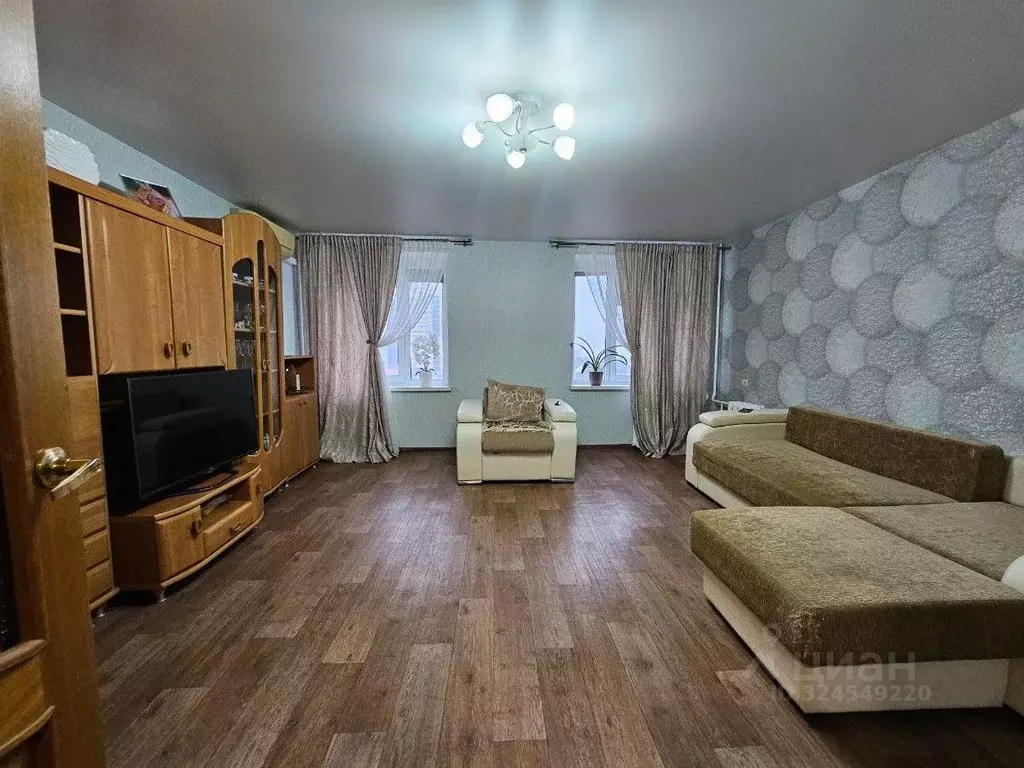 3-к кв. Волгоградская область, Волгоград просп. Металлургов, 72 (71.0 ... - Фото 1