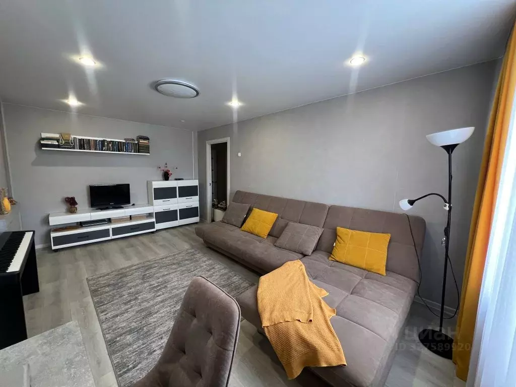 2-к кв. Ульяновская область, Димитровград просп. Ленина, 28 (45.2 м) - Фото 1