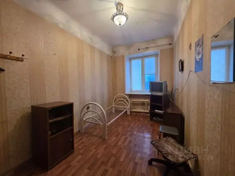 Комната Московская область, Серпухов ул. Энгельса, 18 (13.0 м) - Фото 1